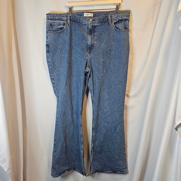 Abercrombie & Fitch Denim - Abercrombie & Fitch The Vintage Flare High Rise Jeans Blue Medium Wash 35/20L